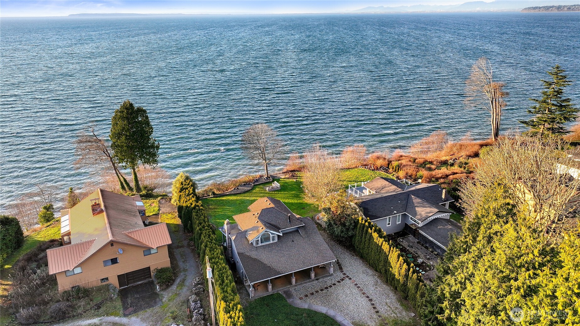 8539 Semiahmoo Drive