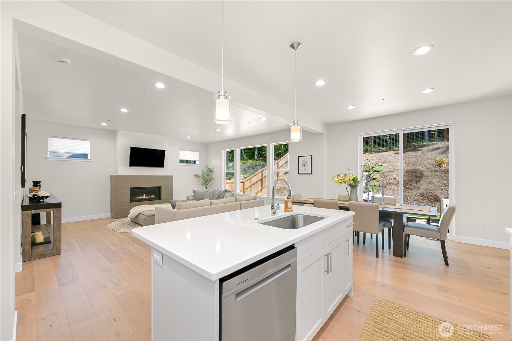 1142 Brookstone Drive