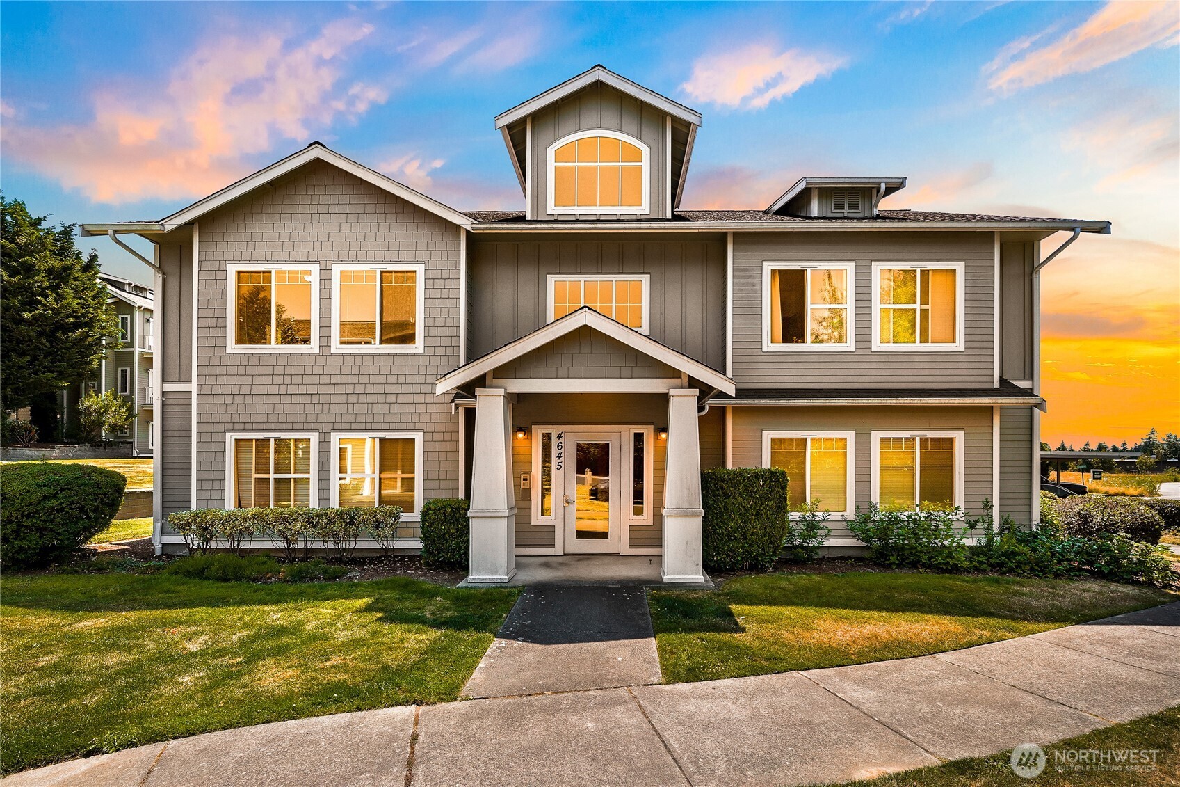 4645 Celia Way Unit: 201