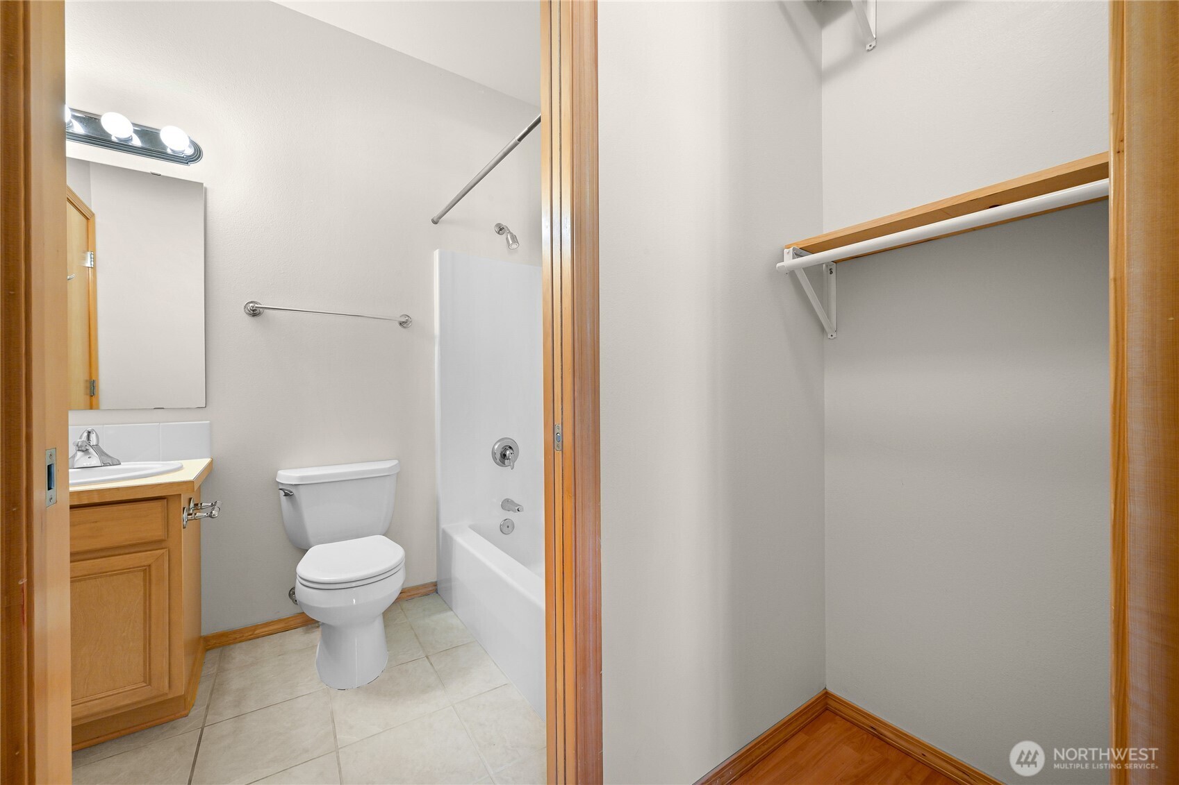 4645 Celia Way Unit: 201