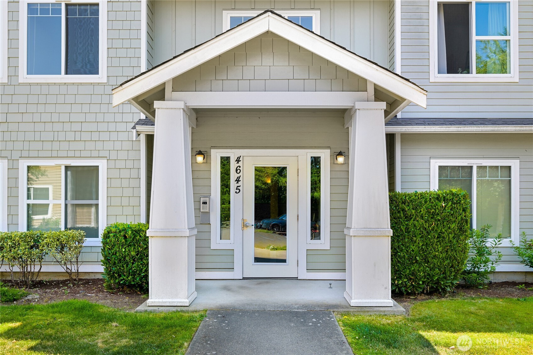 4645 Celia Way Unit: 201