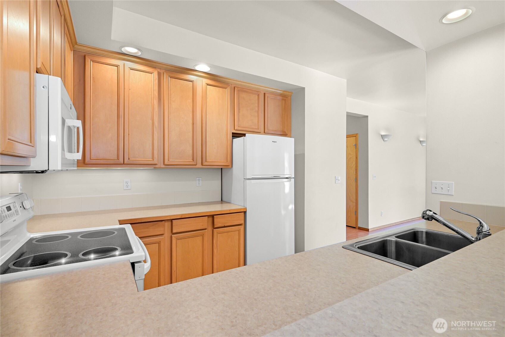 4645 Celia Way Unit: 201