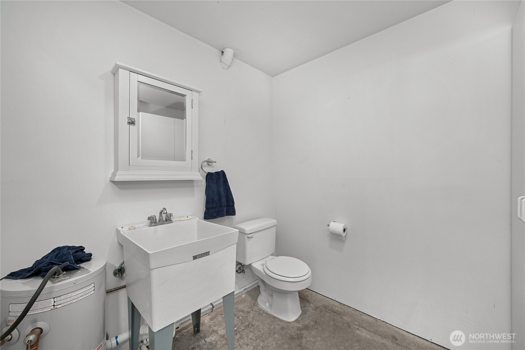 720 Sunset Pond Lane Unit: F4