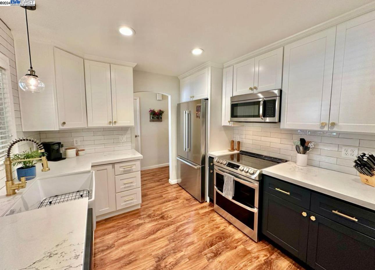 275 Wall St