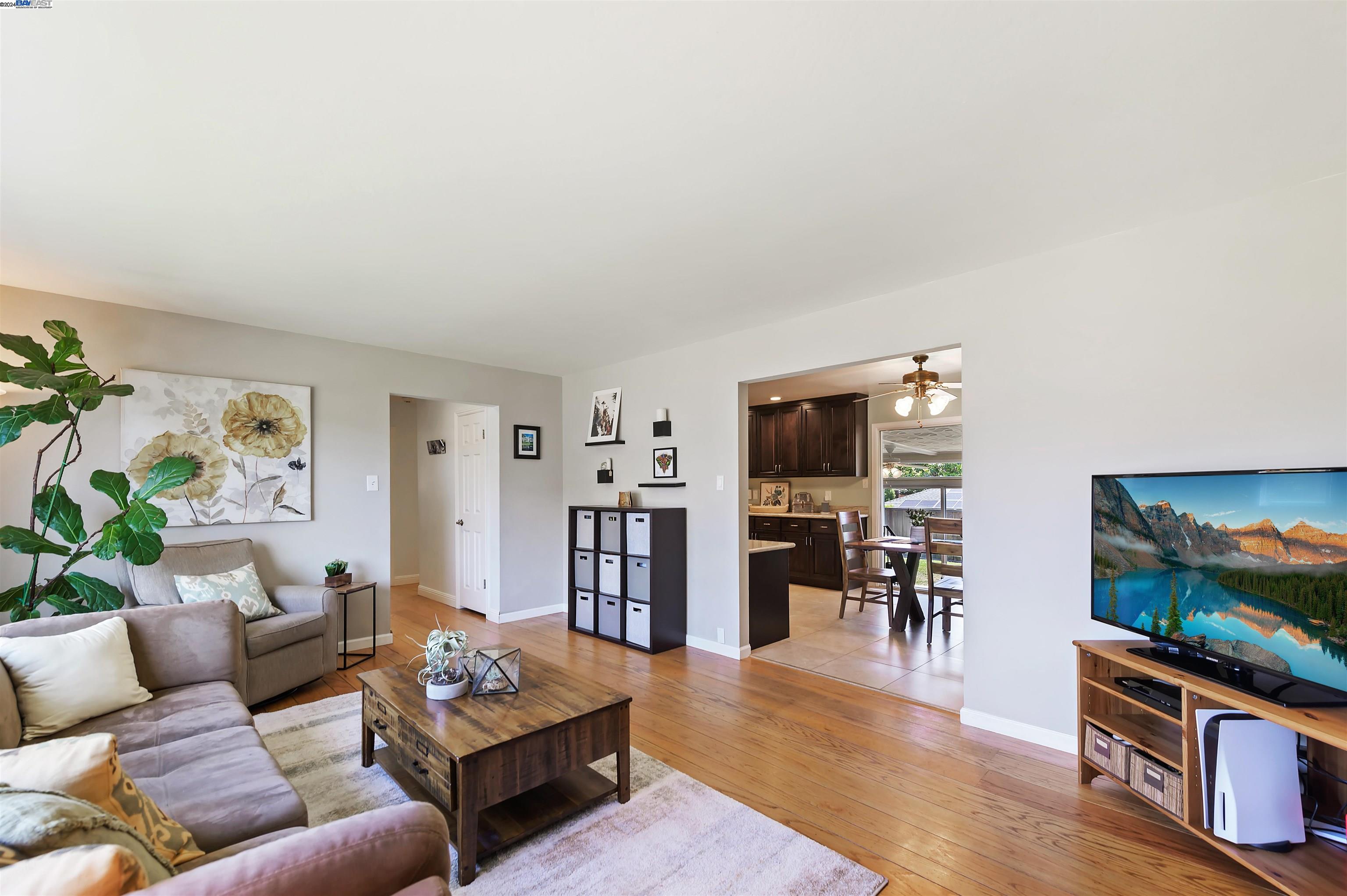 21299 Kahlert Street