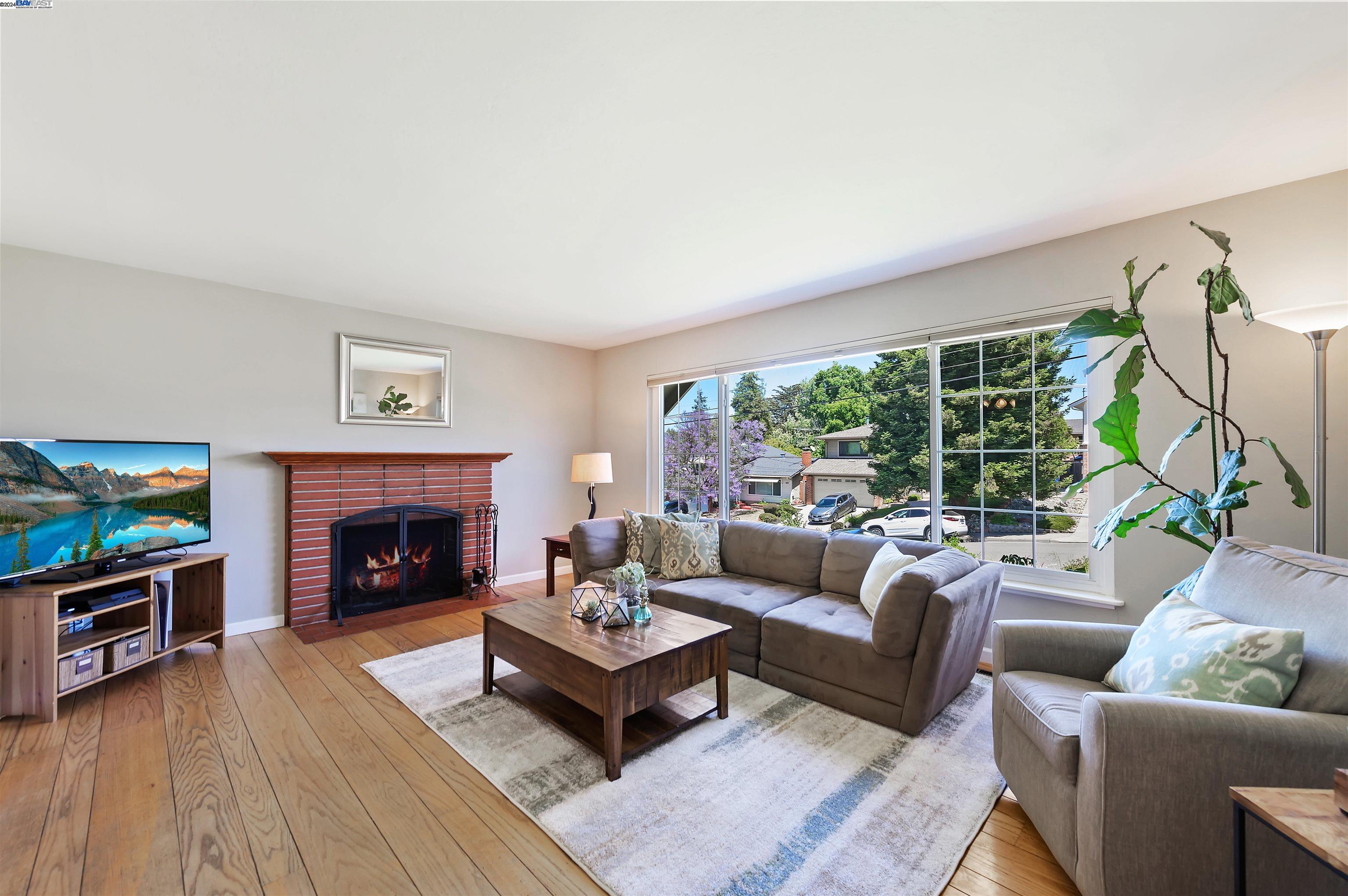 21299 Kahlert Street