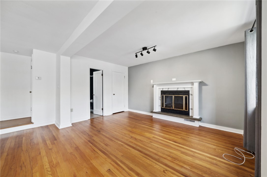 122 Gardenia Dr