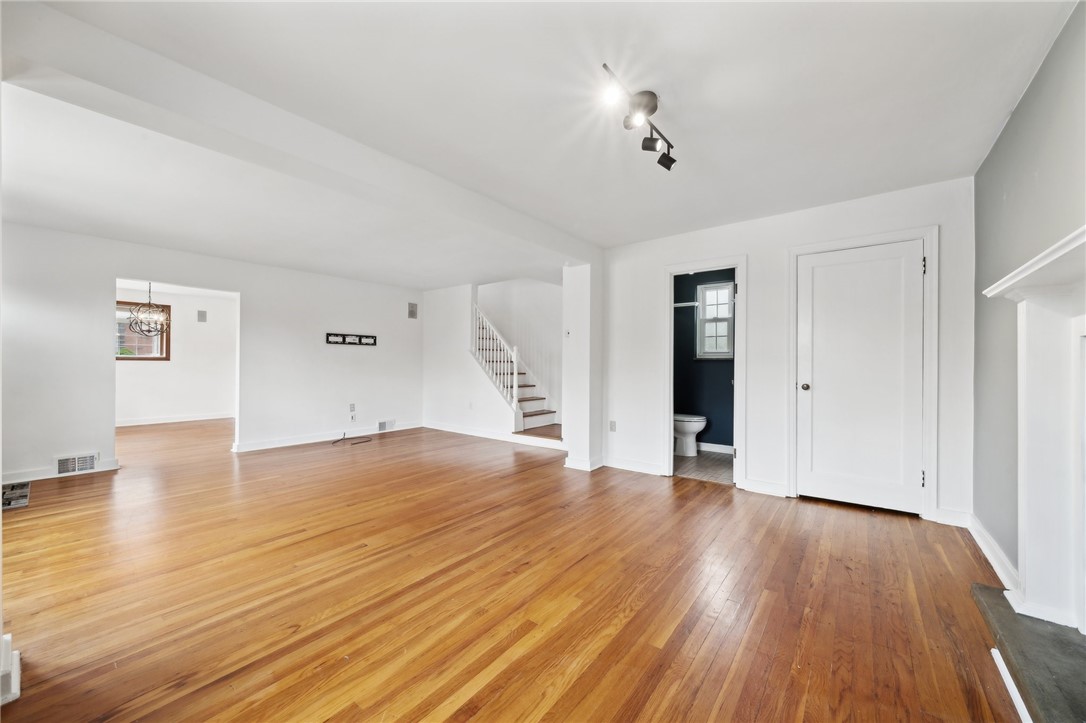 122 Gardenia Dr