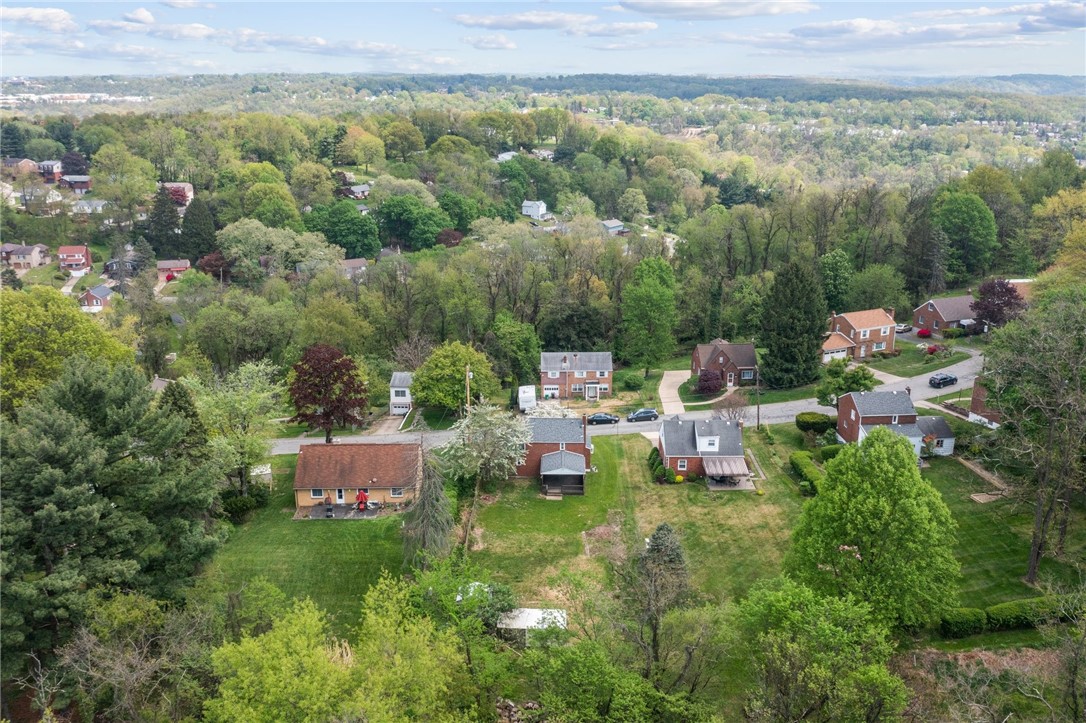 122 Gardenia Dr