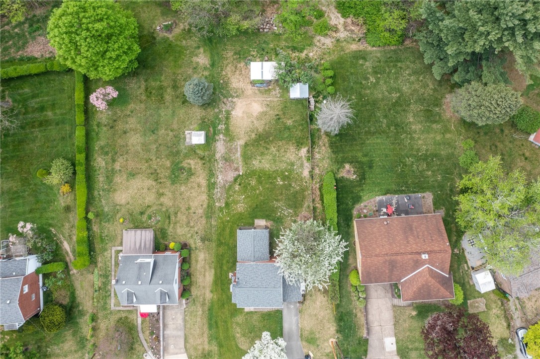 122 Gardenia Dr