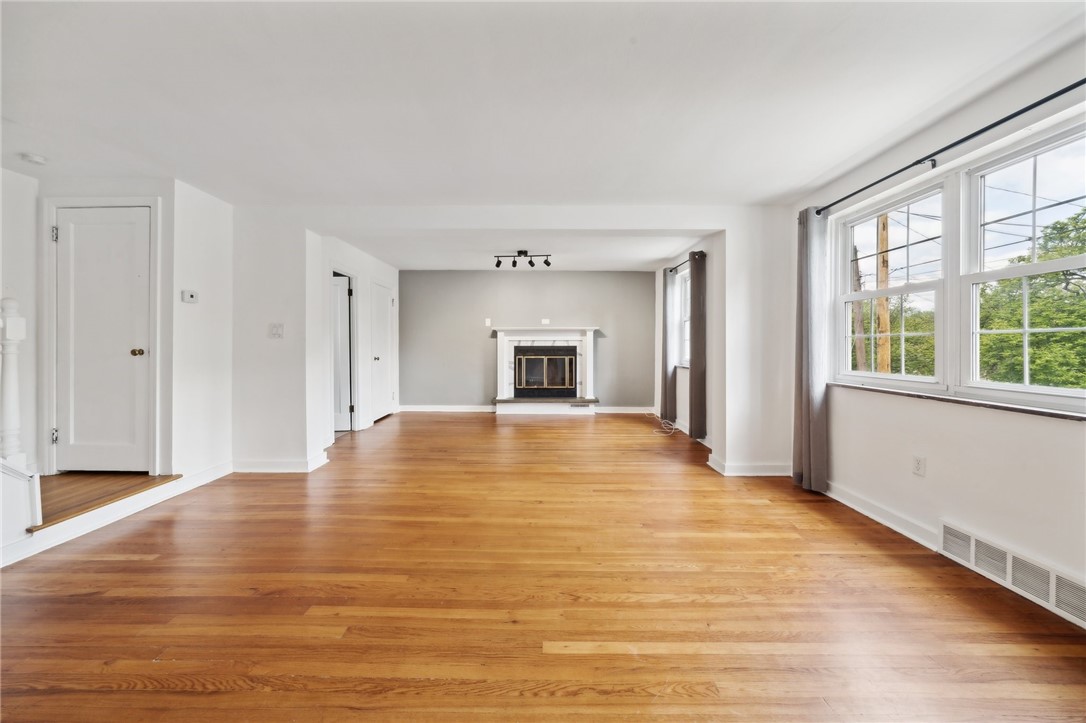 122 Gardenia Dr
