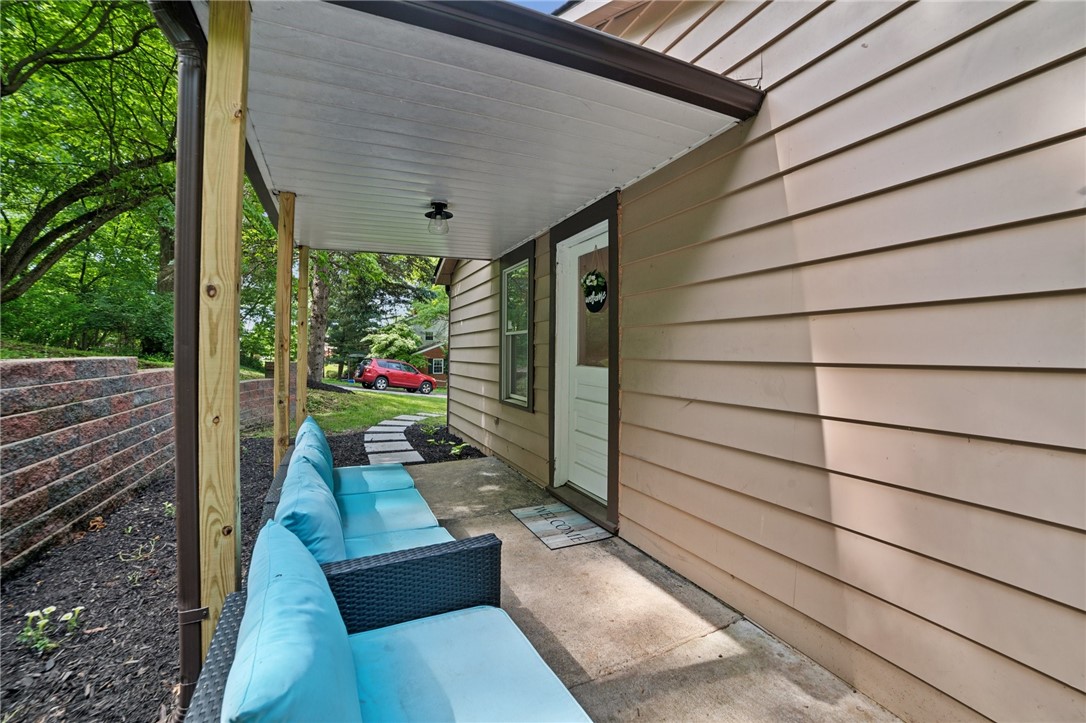 7 Sylvia Ln