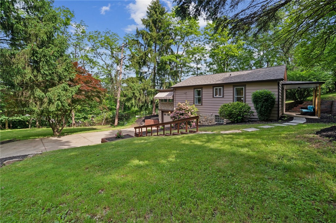 7 Sylvia Ln