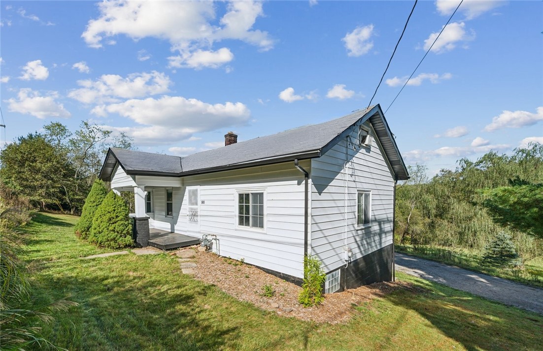 565 Pine Creek Rd