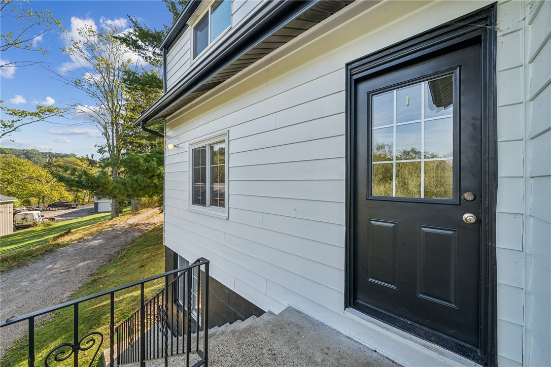 565 Pine Creek Rd