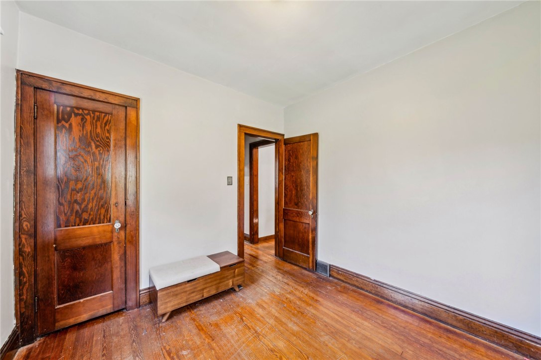 565 Pine Creek Rd