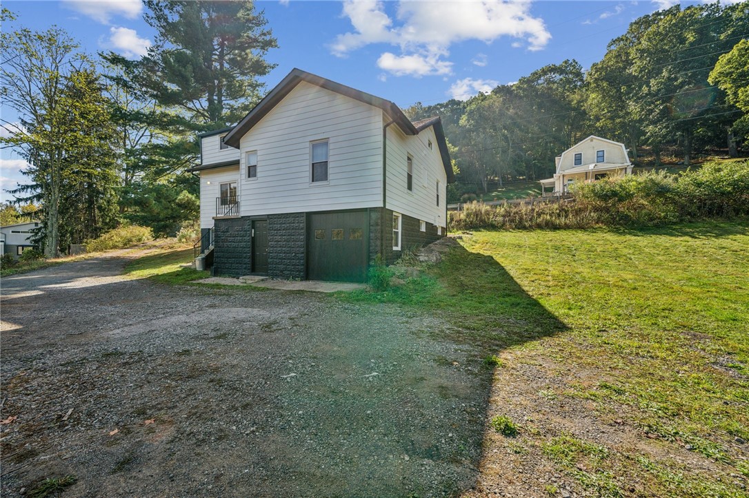 565 Pine Creek Rd