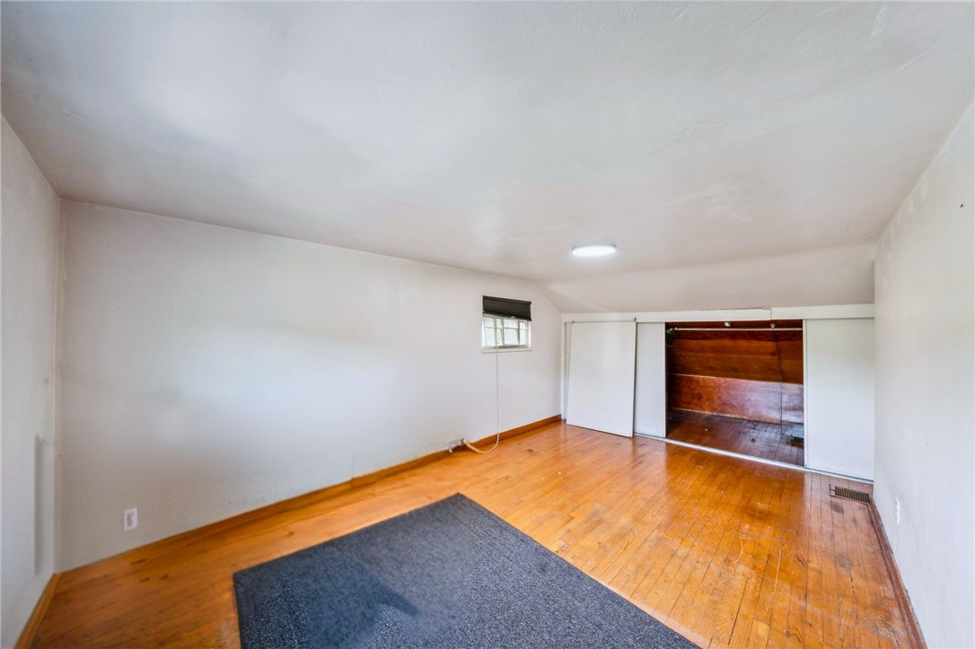 565 Pine Creek Rd