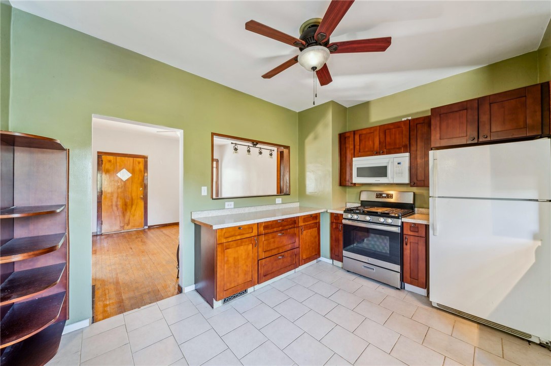 565 Pine Creek Rd