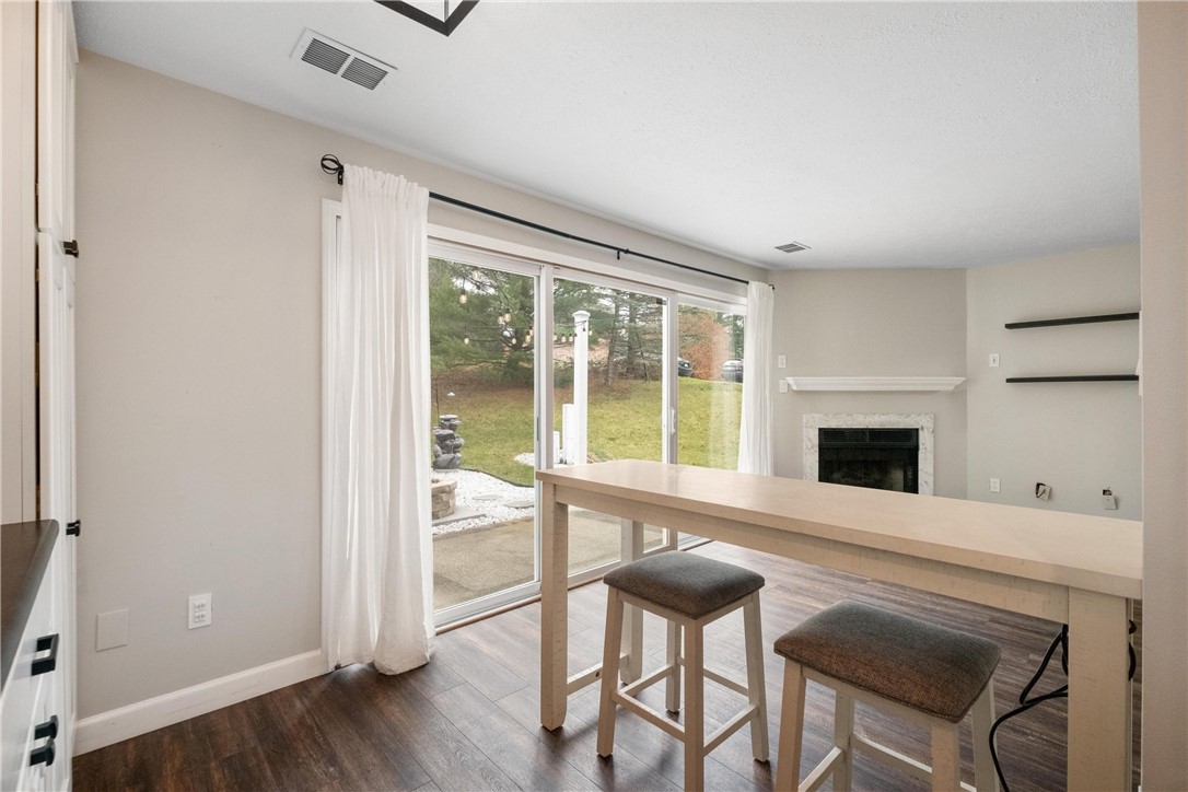 1 Monmouth Dr