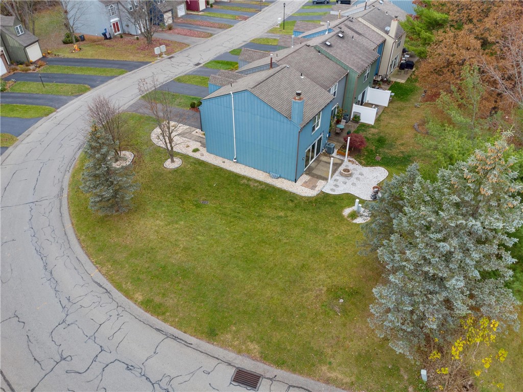 1 Monmouth Dr