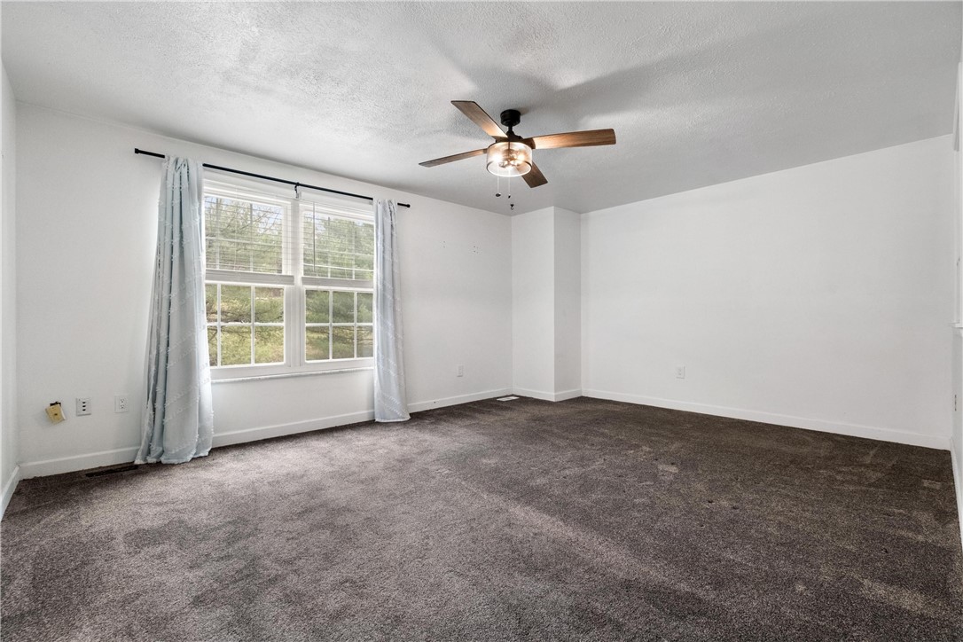 1 Monmouth Dr