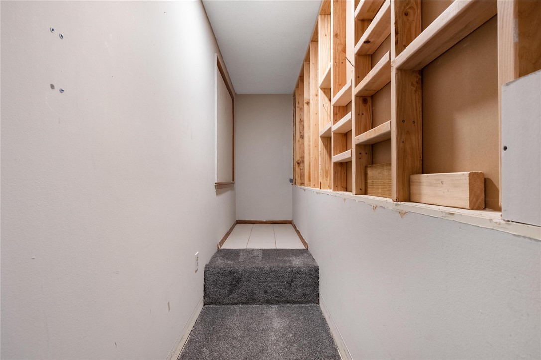 1 Monmouth Dr