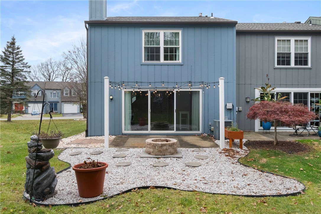 1 Monmouth Dr