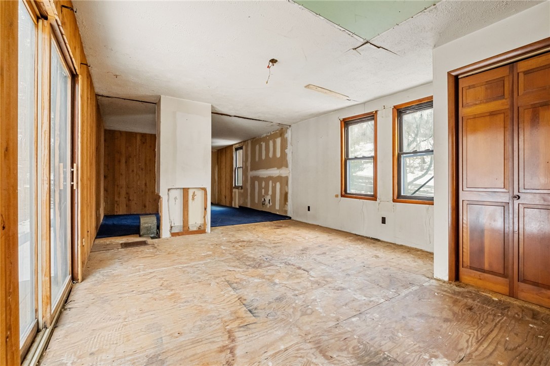 803 Sharps Hill Rd