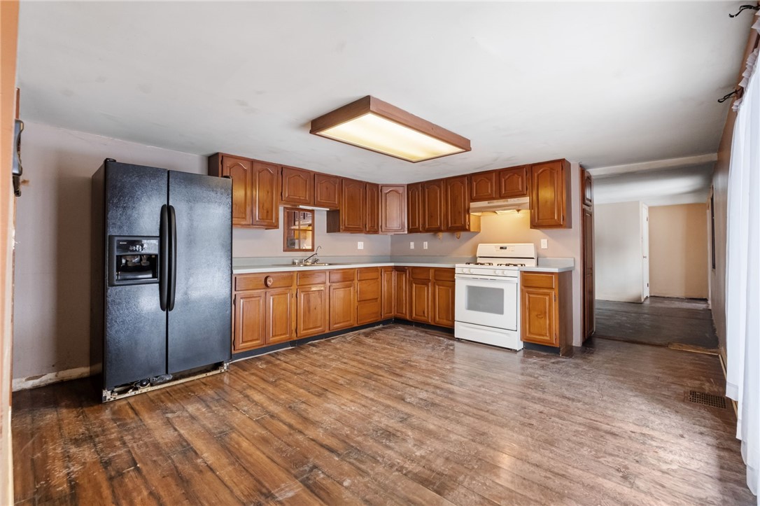 803 Sharps Hill Rd