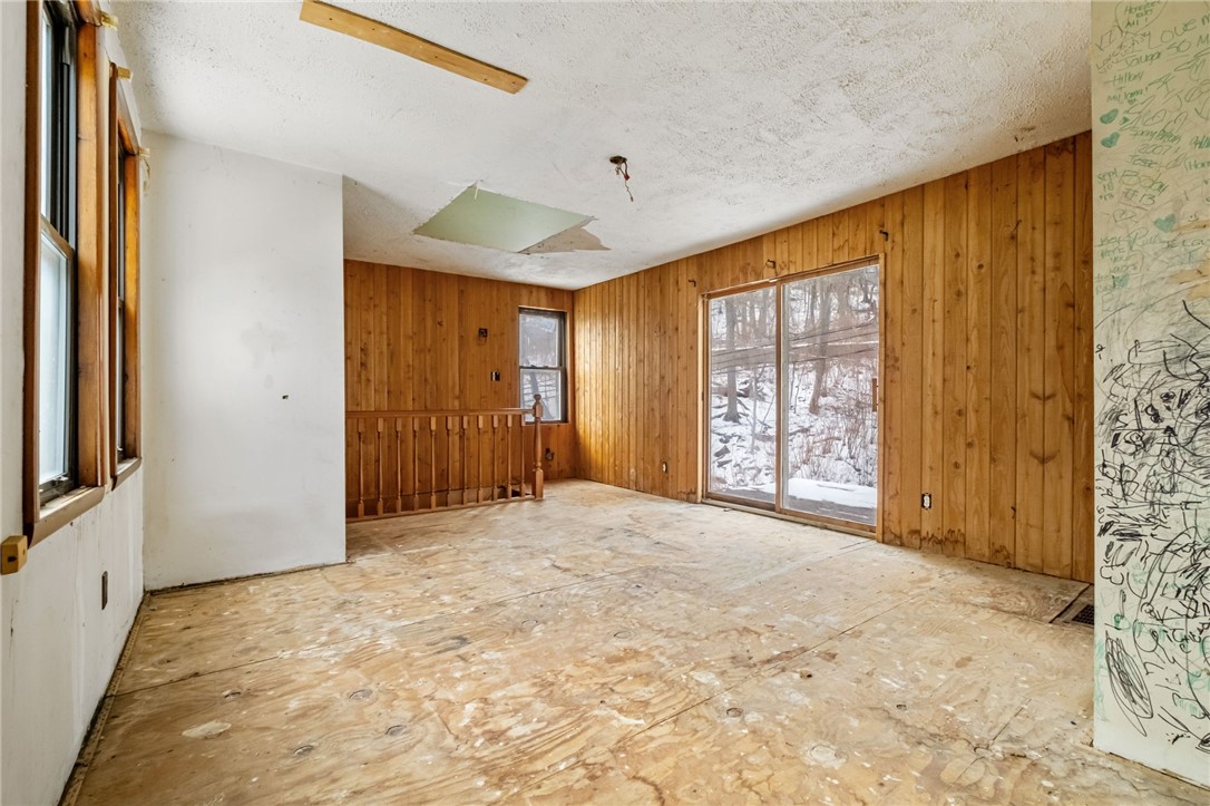 803 Sharps Hill Rd