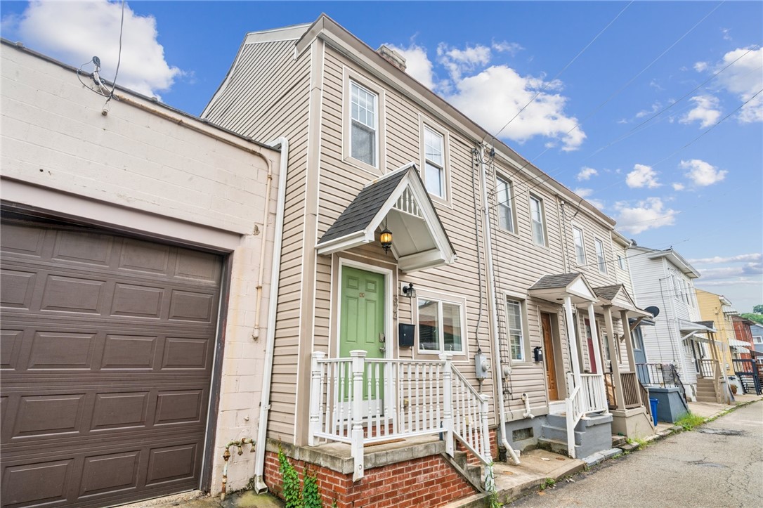 324 Orwell Way