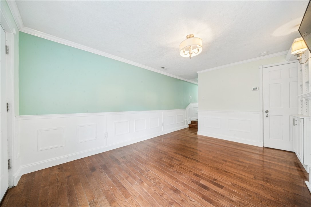 324 Orwell Way