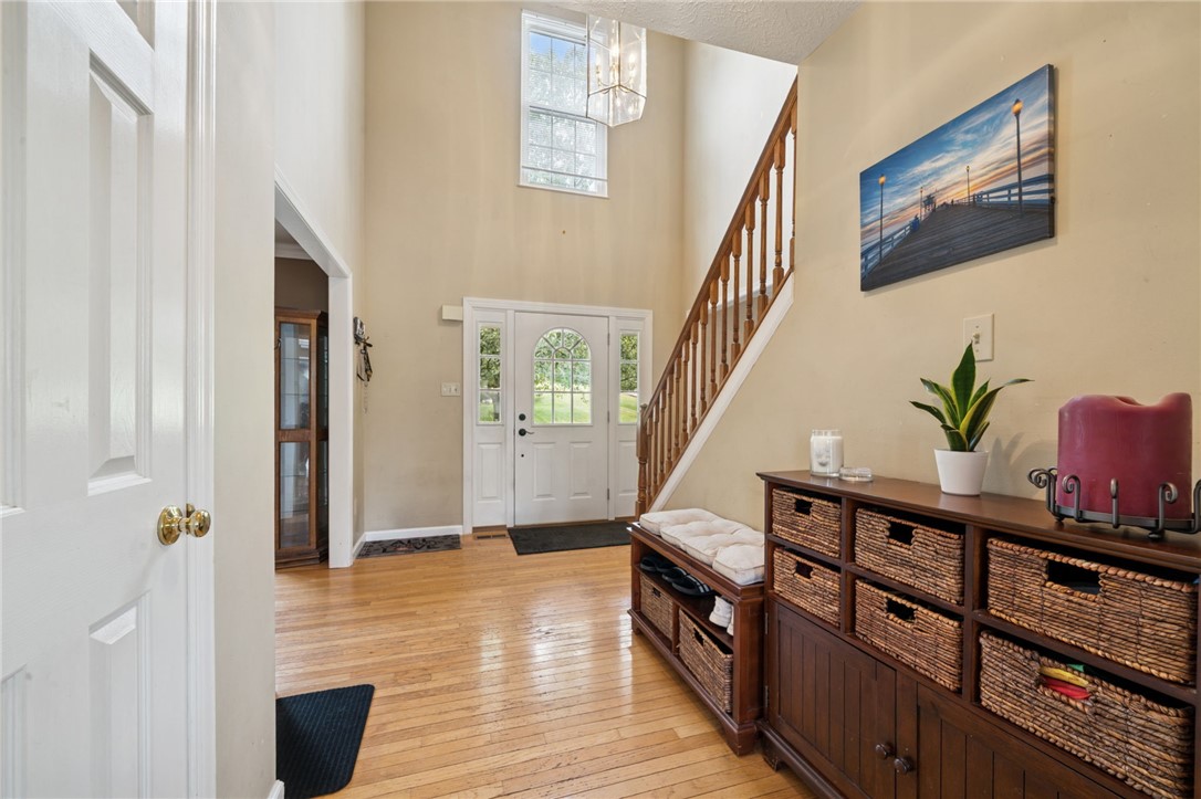 106 Creekside Ct