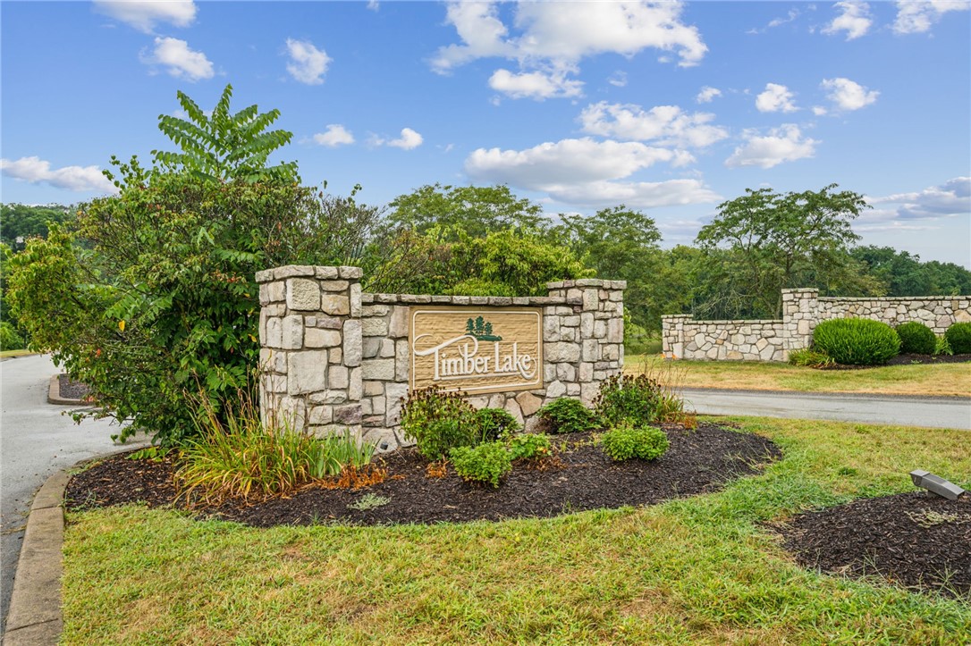 106 Creekside Ct