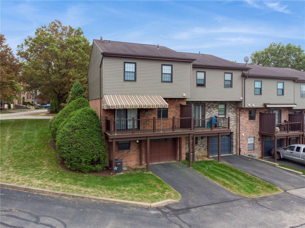 7398 Beacon Hill Dr