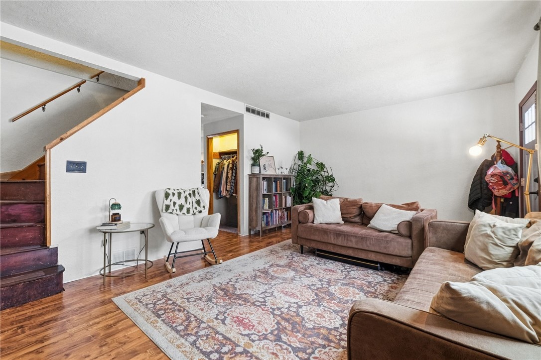 106 Logan St