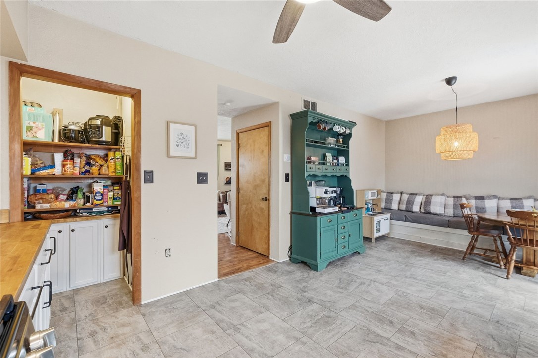 106 Logan St