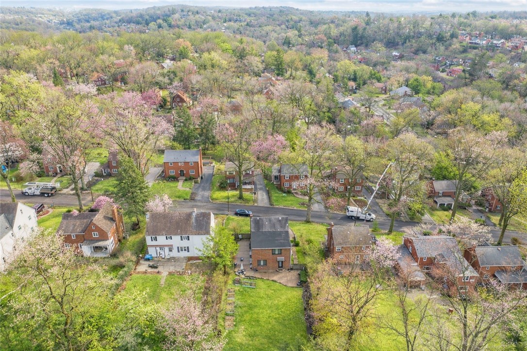 310 Edgewood Rd