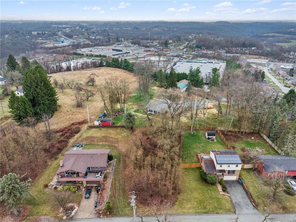 1810 Naser Rd