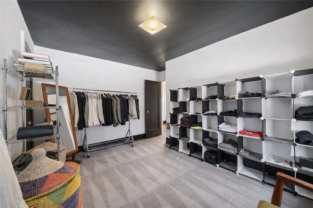 1115 Hillsdale Ave