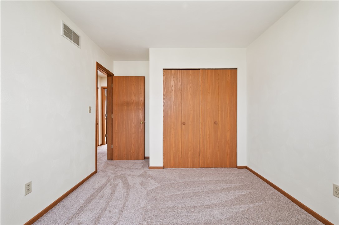 405 Howard St