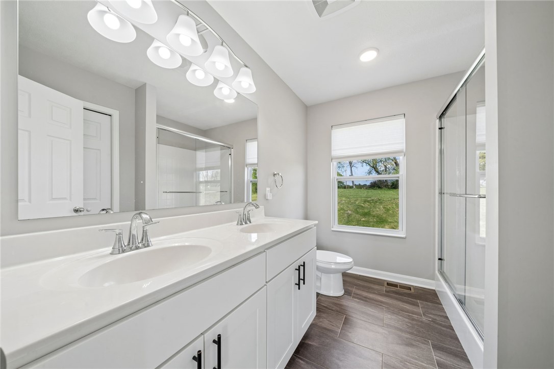 18 Equestrian Dr