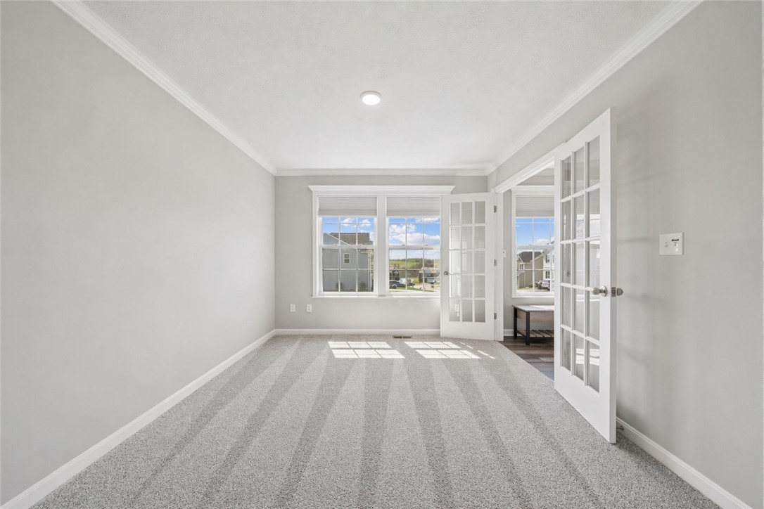 18 Equestrian Dr