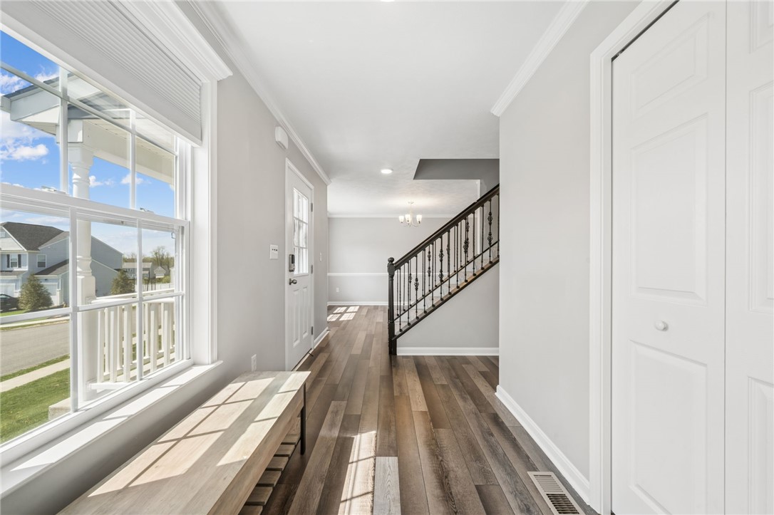 18 Equestrian Dr