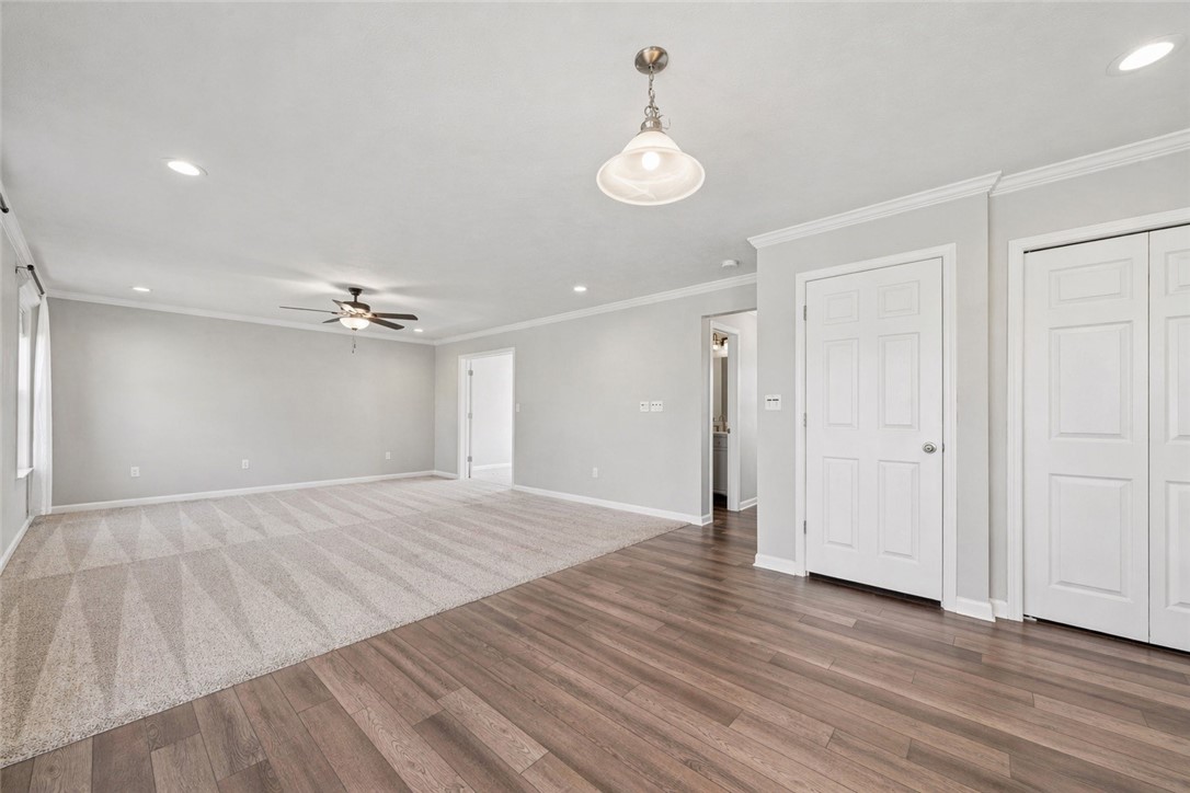 18 Equestrian Dr
