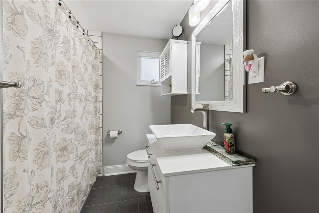 5667 Janet Dr