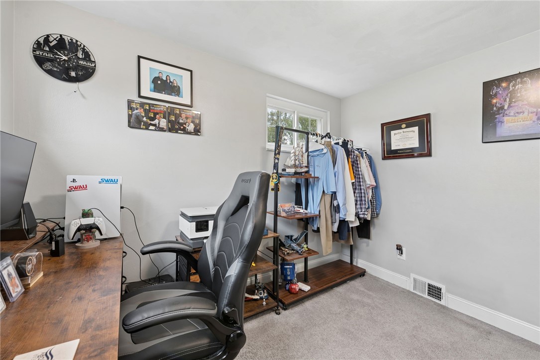 5667 Janet Dr