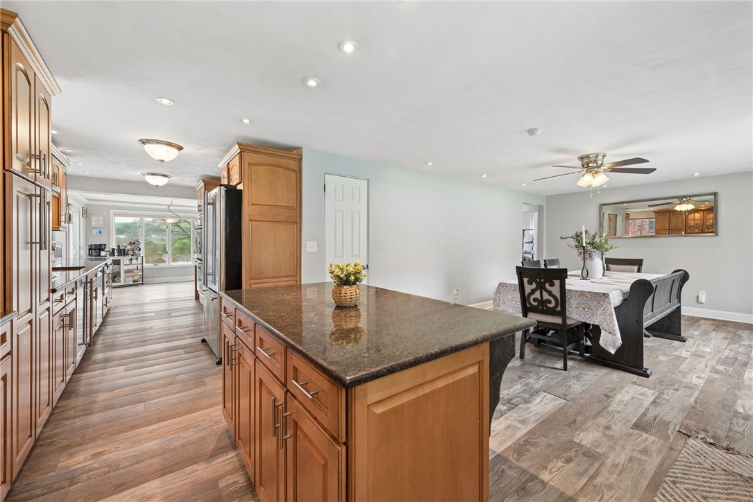 5667 Janet Dr