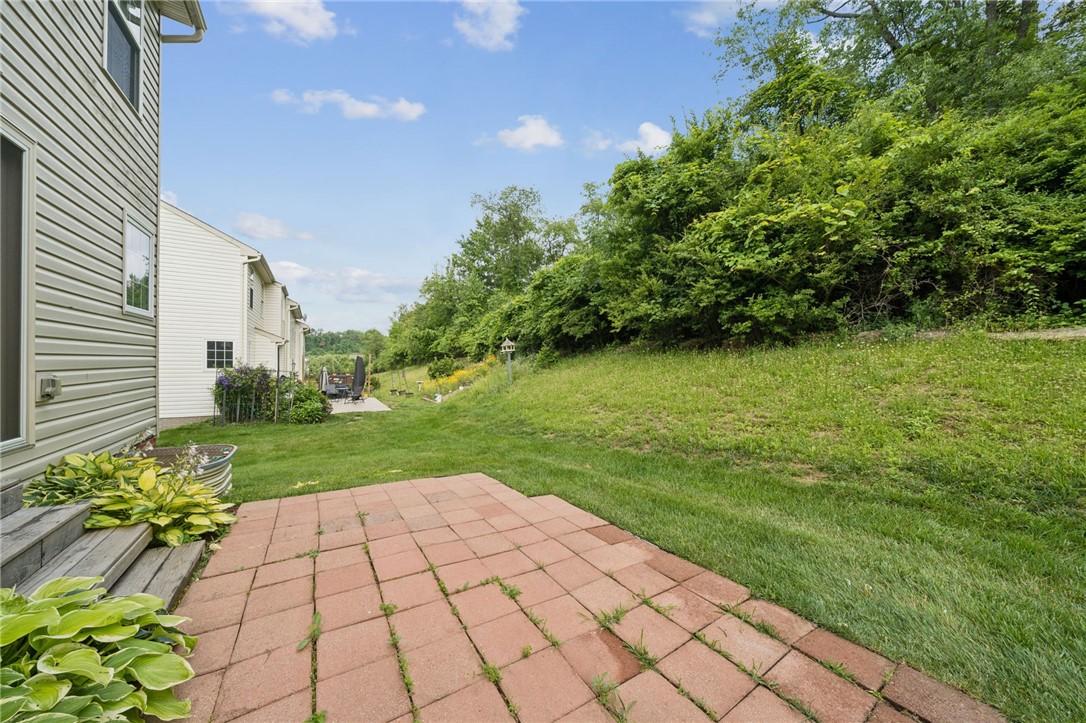131 Bellefield Ct